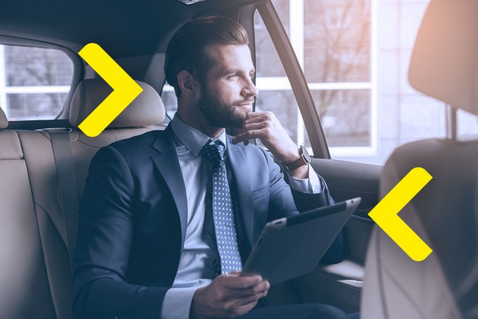 Poslovni čovjek na putu za sastanak