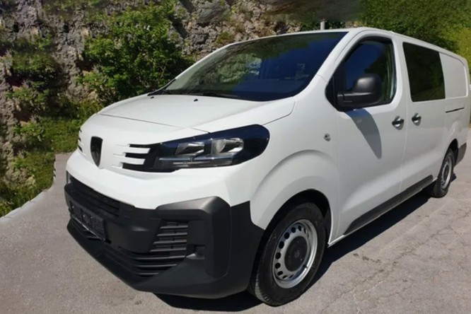 Peugeot EXPERT FURGON L3 CABIN CREW BlueHDI 145