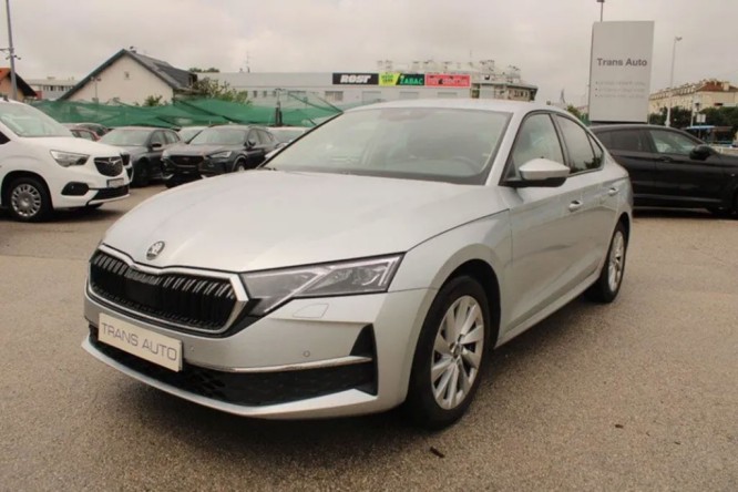 ŠKODA OCTAVIA FL Selection 1.5 TSI 