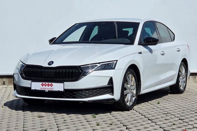 ŠKODA OCTAVIA FL Sportline 2.0 TDI 